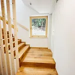 Koca Ob Izviru Soce Lodge *