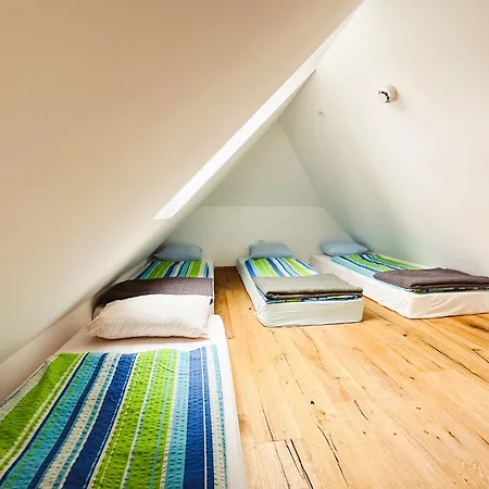 Koca Ob Izviru Soce * Trenta