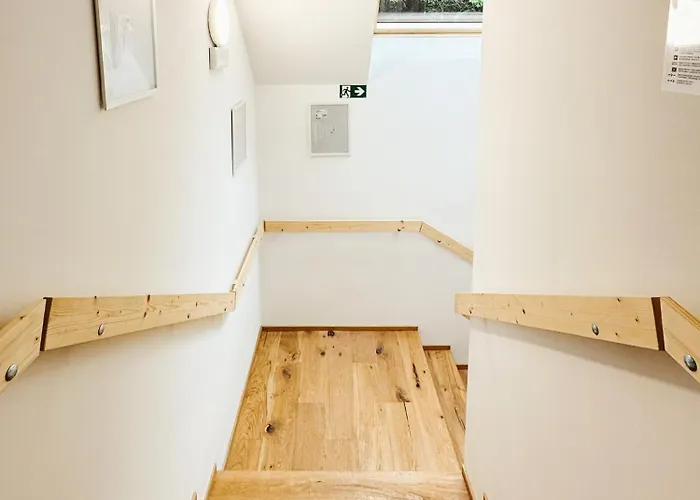 Koca Ob Izviru Soce *