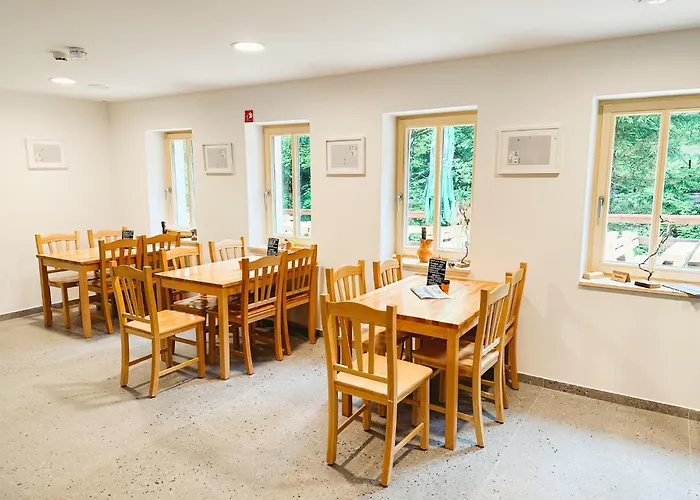 Koca Ob Izviru Soce *