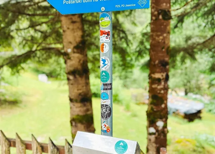 Koca Ob Izviru Soce Lodge